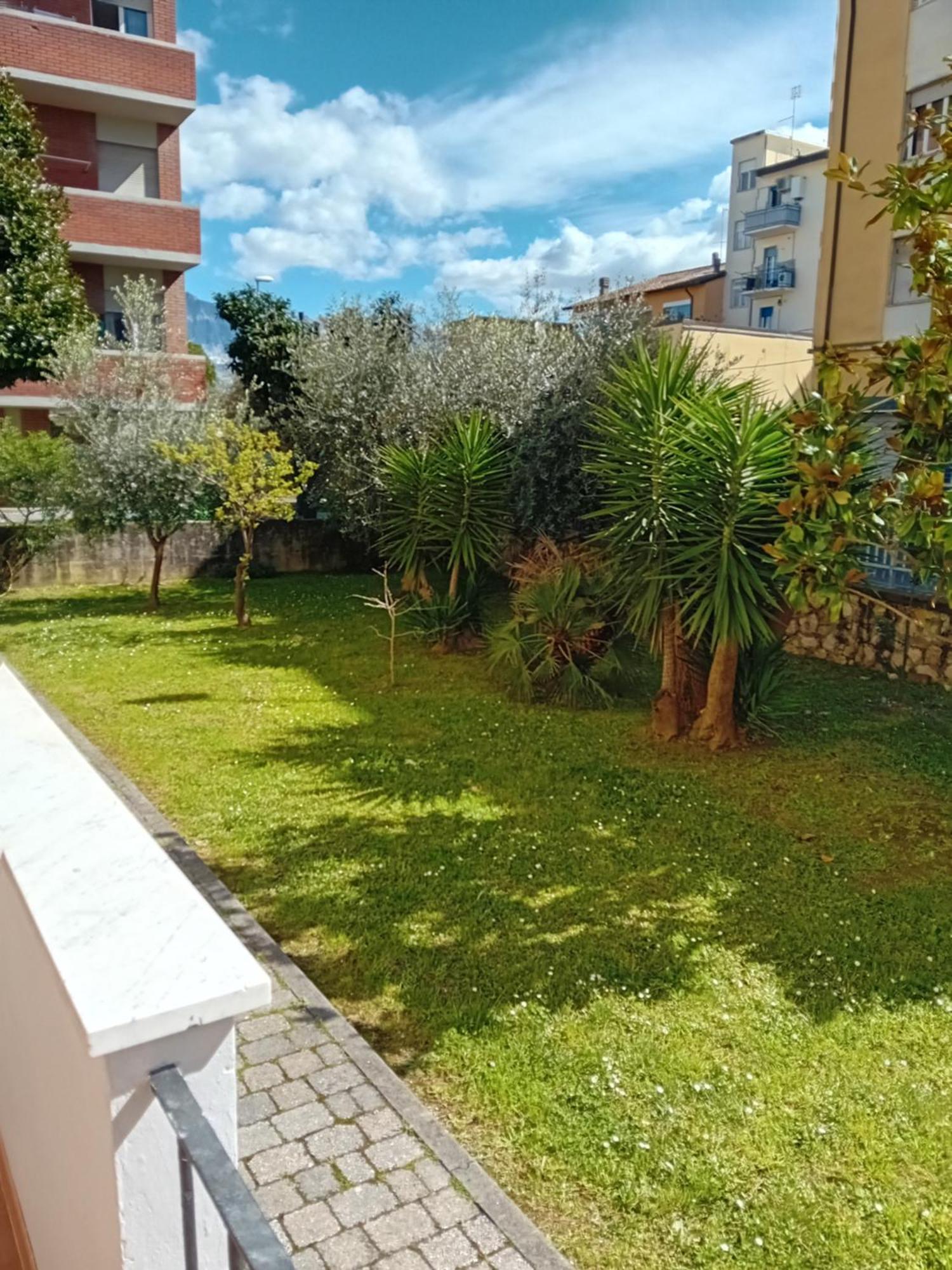 Casa Vacanze Lida Marina Di Carrara Exterior photo