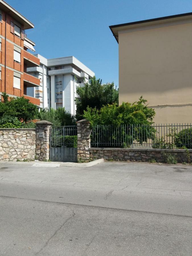 Casa Vacanze Lida Marina Di Carrara Exterior photo
